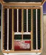 جعبه لنز برند CIOM مدل STANDARD(232)