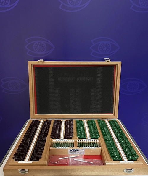 جعبه لنز برند CIOM مدل STANDARD(232)